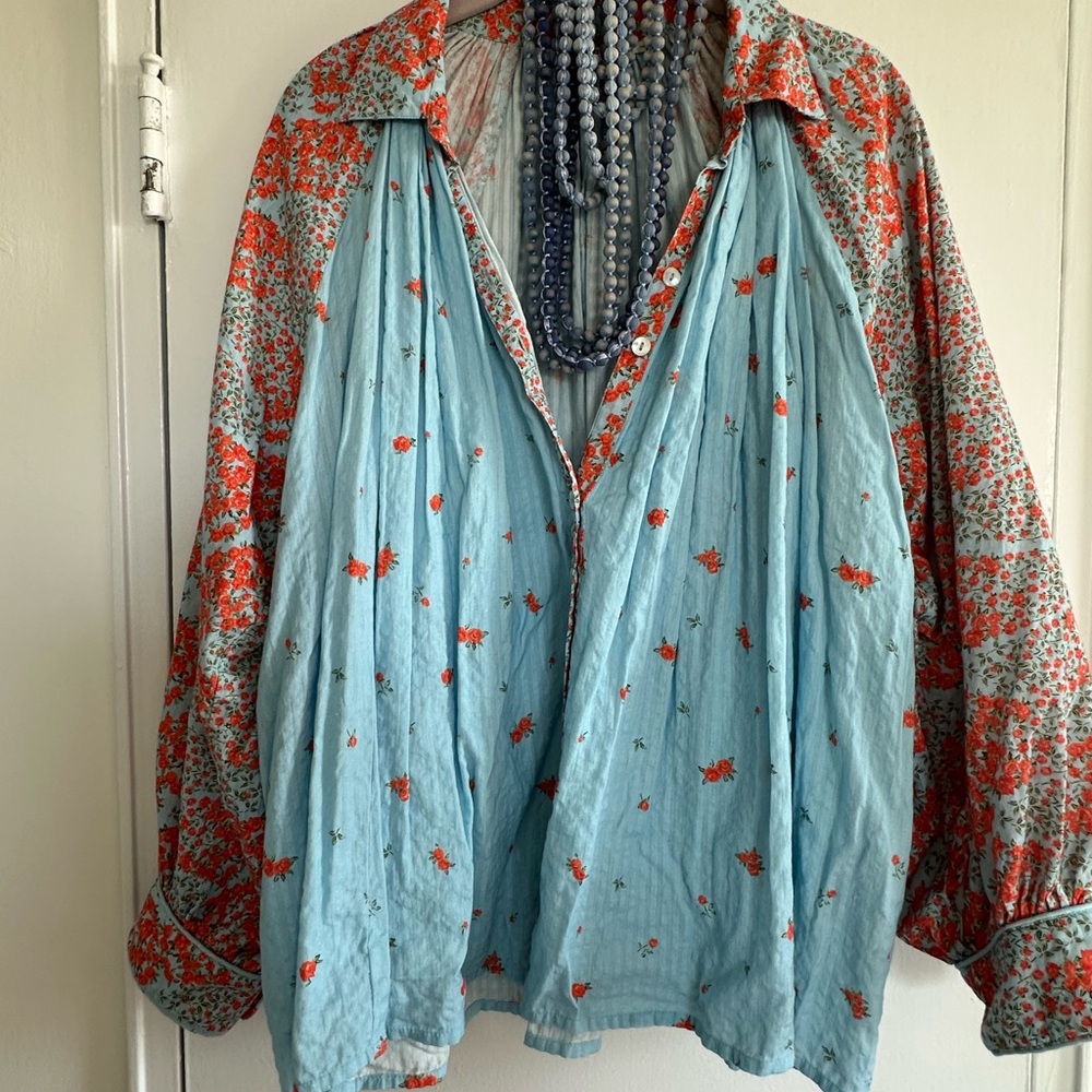 Floral Patterned Blouse - image 1